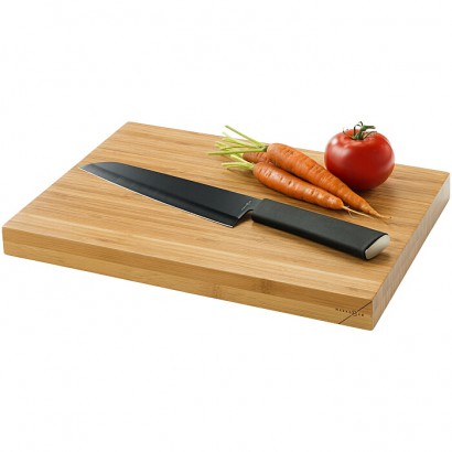 Cutting board and chef`s knife